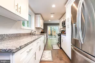 8601 Cromwell Dr, Springfield, VA 22151 - Photo 8