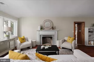 7953 Bolling Dr, Alexandria, VA 22308 - Photo 2