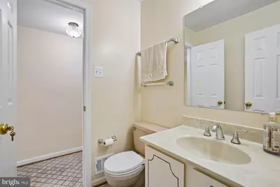 6604 Tina Lane, McLean, VA 22101 - Photo 12