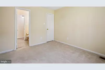 6604 Tina Lane, McLean, VA 22101 - Photo 16