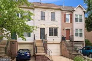 7817 Gum Springs Village Dr, Alexandria, VA 22306 - Photo 28