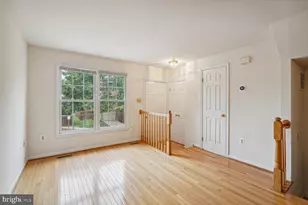 7817 Gum Springs Village Dr, Alexandria, VA 22306 - Photo 4