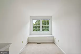 7817 Gum Springs Village Dr, Alexandria, VA 22306 - Photo 20