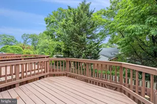 7817 Gum Springs Village Dr, Alexandria, VA 22306 - Photo 12