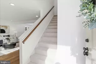 9810 Oleander Ave, Vienna, VA 22181 - Photo 4