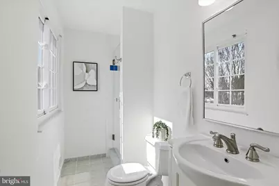 9810 Oleander Avenue, Vienna, VA 22181 - Photo 24