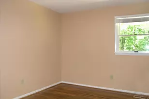 2626 Bowling Green Dr, Vienna, VA 22180 - Photo 20