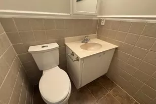 9207 Hunting Pines Pl, Fairfax, VA 22032 - Photo 12