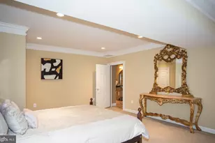 6125 Old Dominion Dr, McLean, VA 22101 - Photo 30