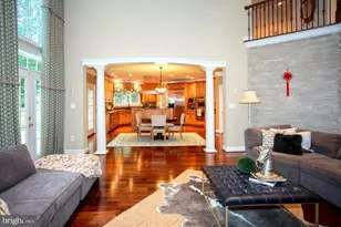 6125 Old Dominion Dr, McLean, VA 22101 - Photo 10