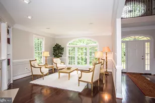 6125 Old Dominion Dr, McLean, VA 22101 - Photo 4