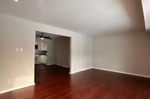 11625 Vantage Hill Rd, Reston, VA 20190 - Photo 4