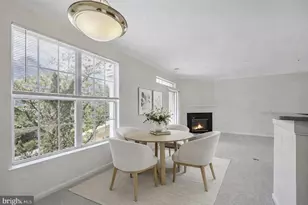 13040 Cabin Creek Rd, Herndon, VA 20171 - Photo 4