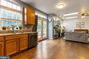 9028 Harrover Pl, Lorton, VA 22079 - Photo 16