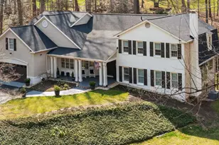 11728 Stuart Mill Rd, Oakton, VA 22124 - Photo 2