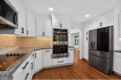 11728 Stuart Mill Road, Oakton, VA 22124 - Photo 6