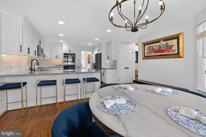 11728 Stuart Mill Road, Oakton, VA 22124 - Photo 8