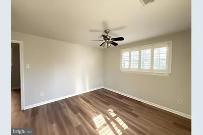 5210 Lindsay Street, Fairfax, VA 22032 - Photo 16