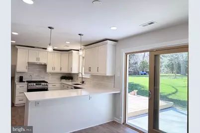 5210 Lindsay Street, Fairfax, VA 22032 - Photo 6