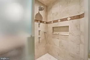 9614 Cinnamon Creek Dr, Vienna, VA 22182 - Photo 36