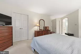 9614 Cinnamon Creek Dr, Vienna, VA 22182 - Photo 32