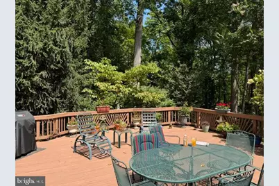 9614 Cinnamon Creek Drive, Vienna, VA 22182 - Photo 8