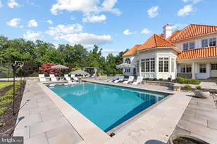9500 Georgetown Pike, Great Falls, VA 22066 - Photo 2