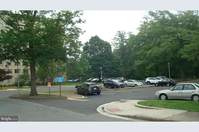 6641 Wakefield Drive #801, Alexandria, VA 22307 - Photo 12