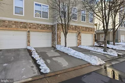 5142 Brittney Elyse Circle #C, Centreville, VA 20120 - Photo 4