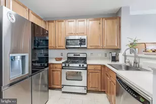 12001 Market St, Reston, VA 20190 - Photo 28