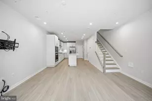 7488 Backett Wood Ter, McLean, VA 22102 - Photo 6