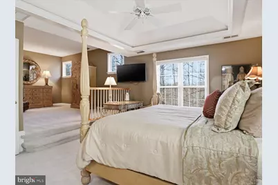 5870 Linden Creek Court, Centreville, VA 20120 - Photo 36