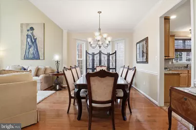 5870 Linden Creek Court, Centreville, VA 20120 - Photo 14