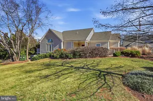 5870 Linden Creek Ct, Centreville, VA 20120 - Photo 76