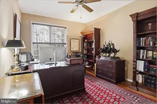 5870 Linden Creek Ct, Centreville, VA 20120 - Photo 30