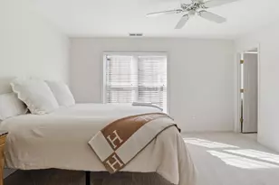 5870 Linden Creek Ct, Centreville, VA 20120 - Photo 48