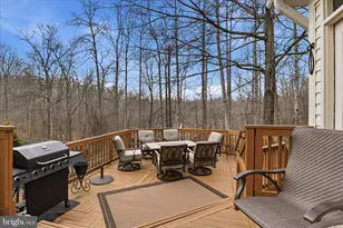 5870 Linden Creek Ct, Centreville, VA 20120 - Photo 68