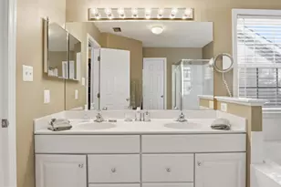 5870 Linden Creek Ct, Centreville, VA 20120 - Photo 40