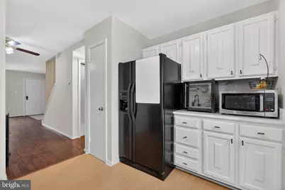 4241 Moselle Drive, Chantilly, VA 20151 - Photo 10