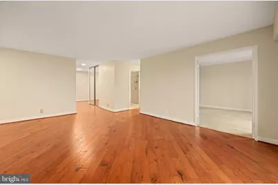 5904 Mount Eagle Drive #510, Alexandria, VA 22303 - Photo 8