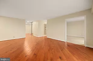 5904 Mt Eagle Dr, Alexandria, VA 22303 - Photo 8