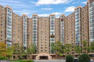 5904 Mt Eagle Dr, Alexandria, VA 22303 - Photo 32