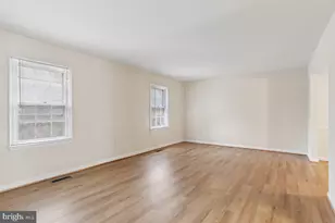 7422 Eldorado St, McLean, VA 22102 - Photo 6