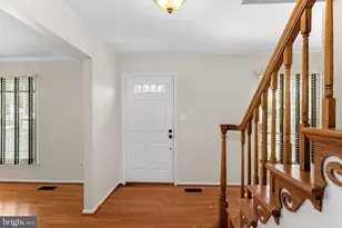 12525 Arnsley Ct, Herndon, VA 20171 - Photo 4