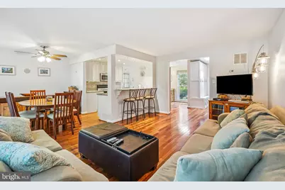 5420 Rumsey Place, Fairfax, VA 22032 - Photo 6