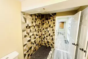 7428 Mason Ln, Falls Church, VA 22042 - Photo 6