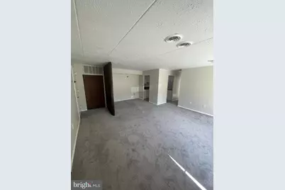 2618 Ft Farnsworth 3B Road #233, Alexandria, VA 22303 - Photo 4