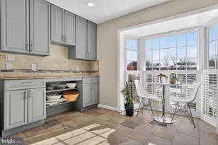 7374 Eldorado St, McLean, VA 22102 - Photo 16