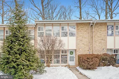 4447 Forest Glen Court #4447, Annandale, VA 22003 - Photo 2