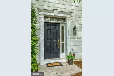 2411 Huntington Park Drive, Alexandria, VA 22303 - Photo 2